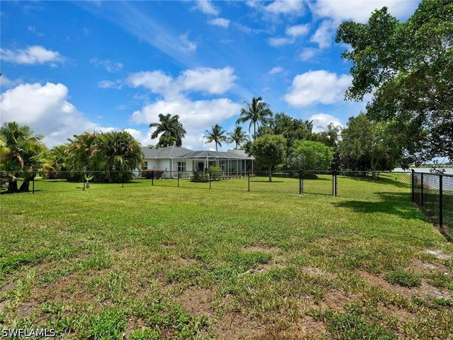 3200 Orange Grove TRL, Naples, FL 34120