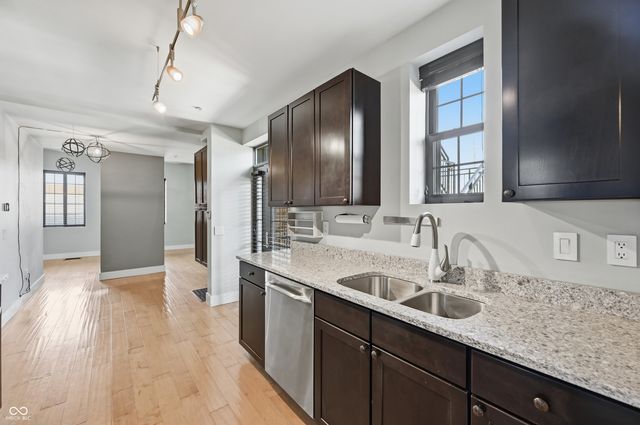 825 N Delaware Street 1A, Indianapolis, IN 46204