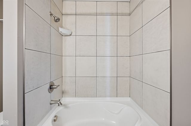 825 N Delaware Street 1A, Indianapolis, IN 46204