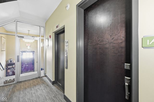 825 N Delaware Street 1A, Indianapolis, IN 46204