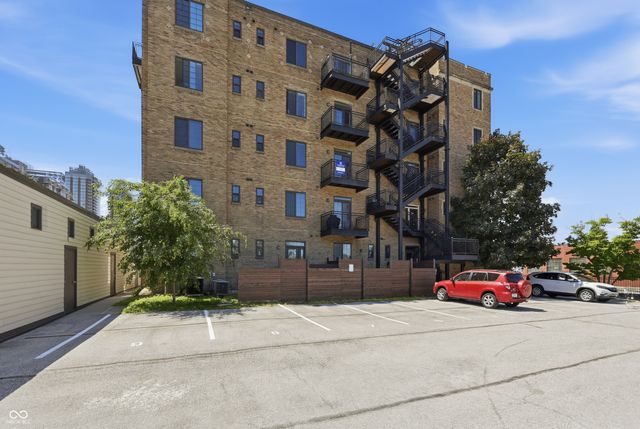 825 N Delaware Street 1A, Indianapolis, IN 46204