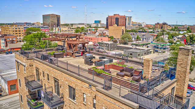 825 N Delaware Street 1A, Indianapolis, IN 46204