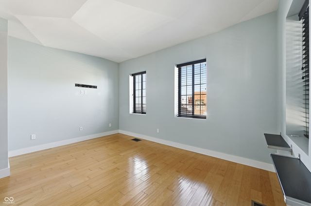 825 N Delaware Street 1A, Indianapolis, IN 46204