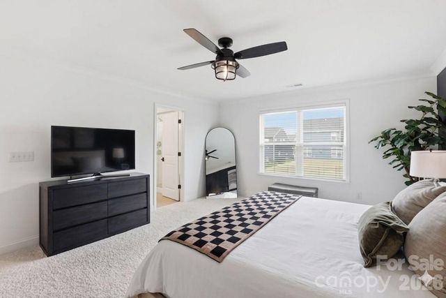 11016 Larkslea Lane, Charlotte, NC 28278