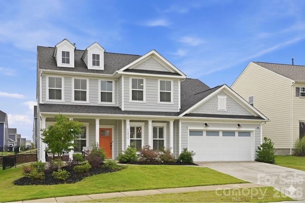 11016 Larkslea Lane, Charlotte, NC 28278
