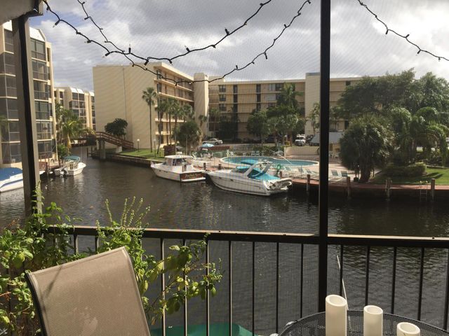 10 Royal Palm Way 2030, Boca Raton, FL 33432