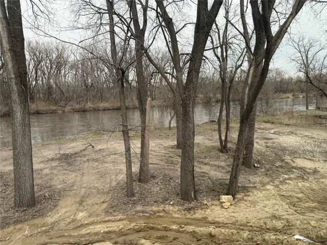 519 S 4th Street, Adel, IA 50003