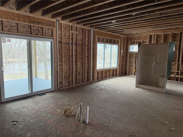 519 S 4th Street, Adel, IA 50003