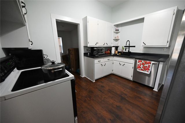 602 E Church Avenue, Berryville, AR 72616