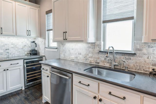 8051 Harliquin Court, Frisco, TX 75035