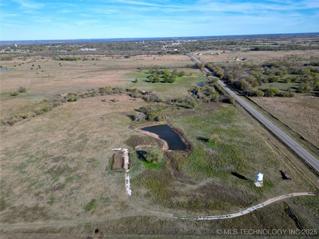 Hwy 32, Kingston, OK 73439