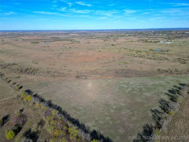 Hwy 32, Kingston, OK 73439