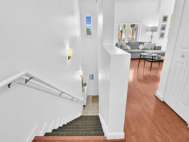 2329 Vintage Drive 2329, Lighthouse Point, FL 33064
