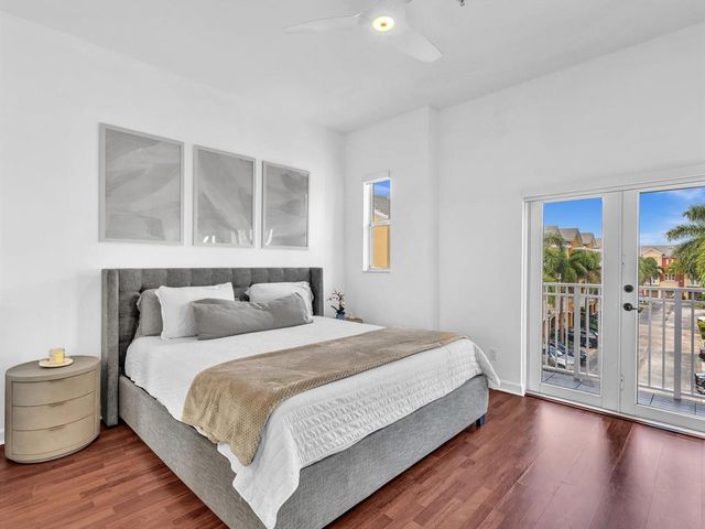 2329 Vintage Drive 2329, Lighthouse Point, FL 33064
