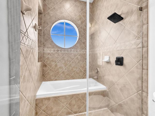 2329 Vintage Drive 2329, Lighthouse Point, FL 33064
