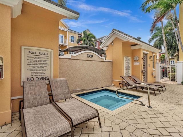 2329 Vintage Drive 2329, Lighthouse Point, FL 33064