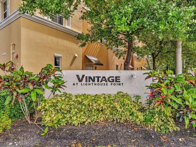 2329 Vintage Drive 2329, Lighthouse Point, FL 33064