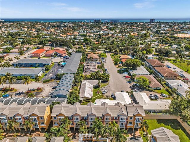 2329 Vintage Drive 2329, Lighthouse Point, FL 33064