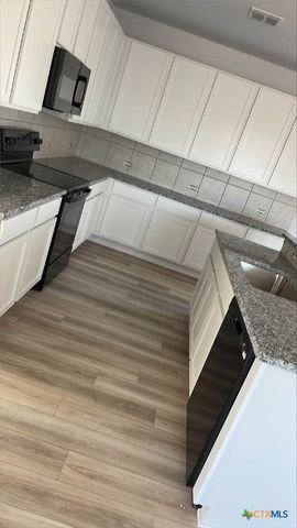 209 Drew Circle, Seguin, TX 78155