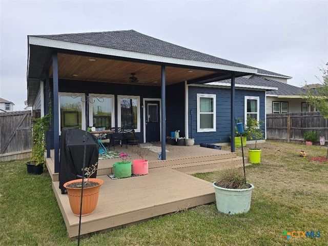 209 Drew Circle, Seguin, TX 78155