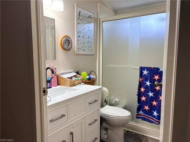 3134 Linwood DR, North Fort Myers, FL 33917