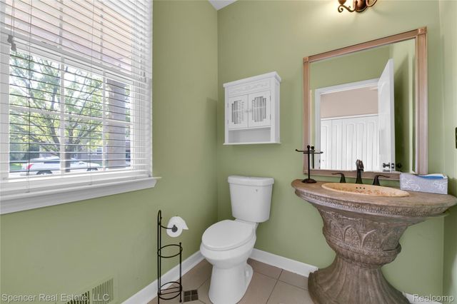 6125 Cheshire Park Drive, Independence Charter Township, MI 48346