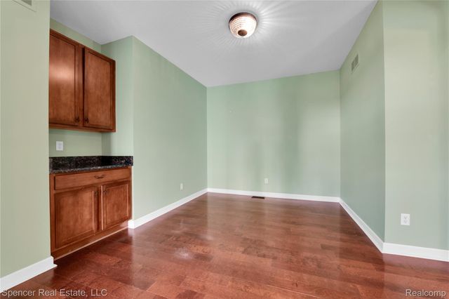 6125 Cheshire Park Drive, Independence Charter Township, MI 48346