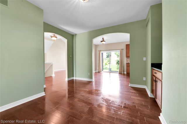 6125 Cheshire Park Drive, Independence Charter Township, MI 48346