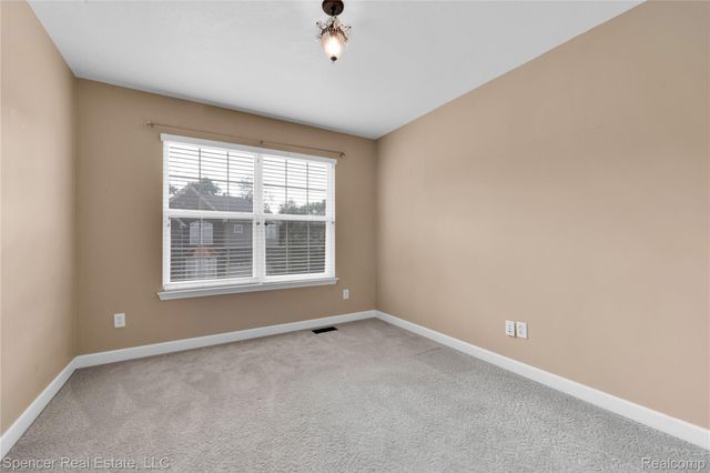 6125 Cheshire Park Drive, Independence Charter Township, MI 48346