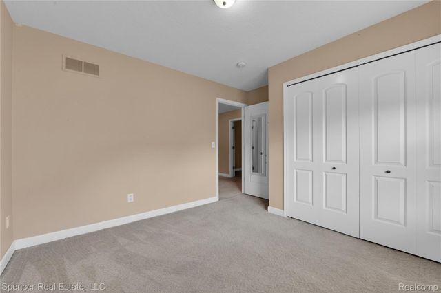 6125 Cheshire Park Drive, Independence Charter Township, MI 48346