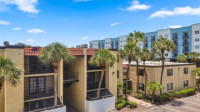 5306 SANTA ROSA COURT 143, Tampa, FL 33609