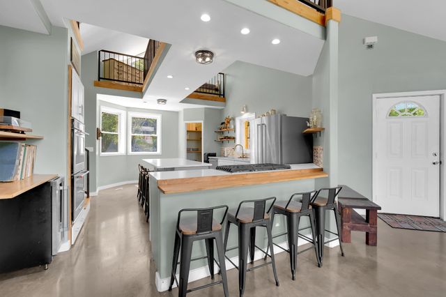 232 Covenant Ln, Mcminnville, TN 37110