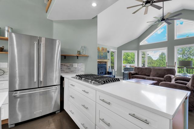 232 Covenant Ln, Mcminnville, TN 37110