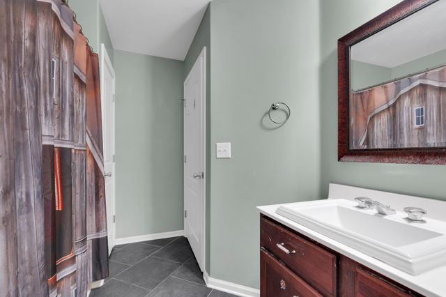 232 Covenant Ln, Mcminnville, TN 37110