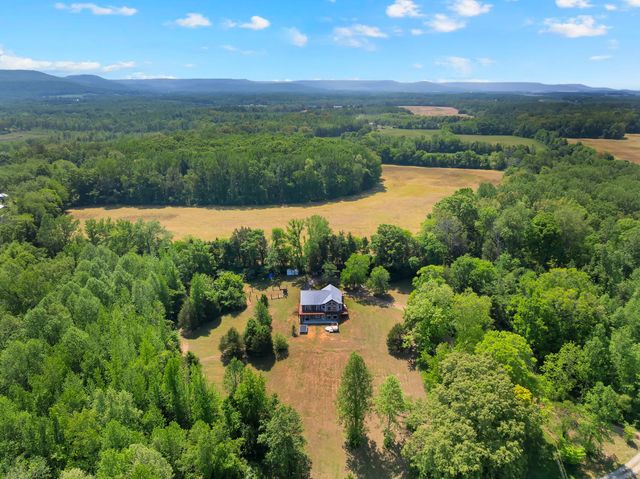 232 Covenant Ln, Mcminnville, TN 37110