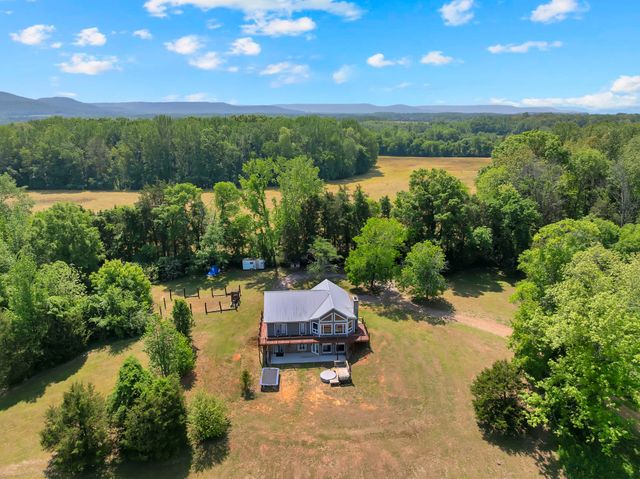 232 Covenant Ln, Mcminnville, TN 37110