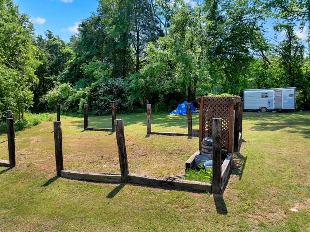 232 Covenant Ln, Mcminnville, TN 37110