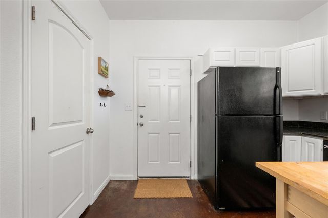 1610 Willow ST, Austin, TX 78702