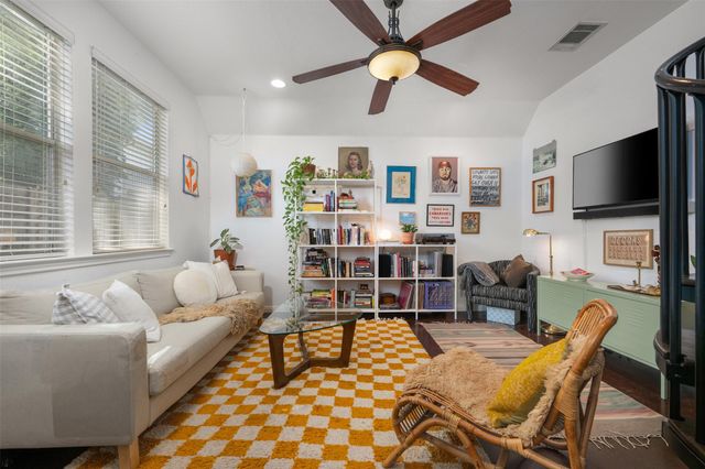 1610 Willow ST, Austin, TX 78702