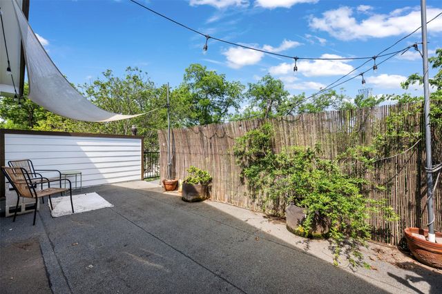 1610 Willow ST, Austin, TX 78702