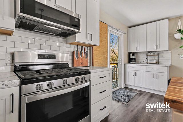 220 Stadium Drive, Middleville Vlg, MI 49333