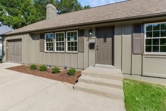 7041 Russell Street, Overland Park, KS 66204