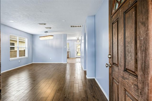 1435 Stone Bluff Drive, Houston, TX 77073