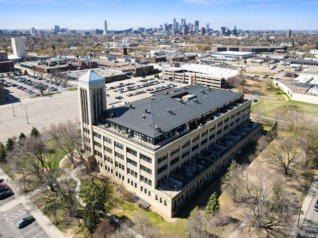 730 Stinson Boulevard 221, Minneapolis, MN 55413