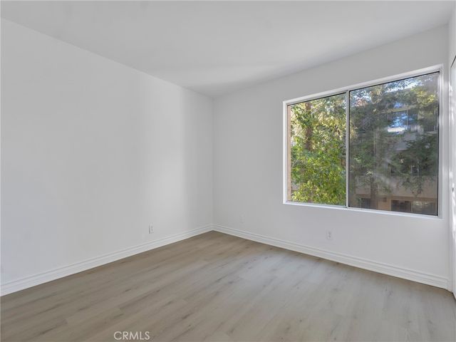 7800 Topanga Blvd. 216, Canoga Park, CA 91304