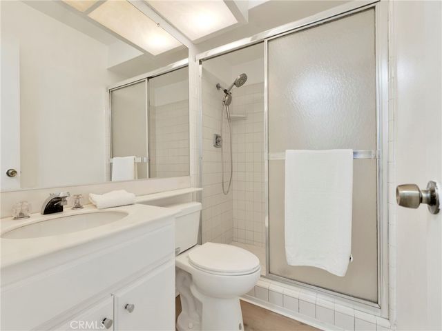 7800 Topanga Blvd. 216, Canoga Park, CA 91304