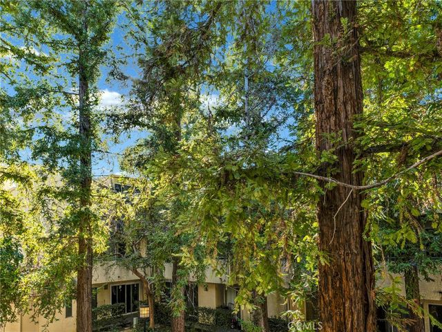 7800 Topanga Blvd. 216, Canoga Park, CA 91304