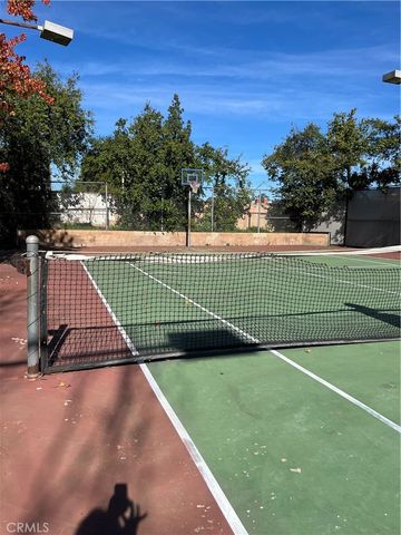 7800 Topanga Blvd. 216, Canoga Park, CA 91304