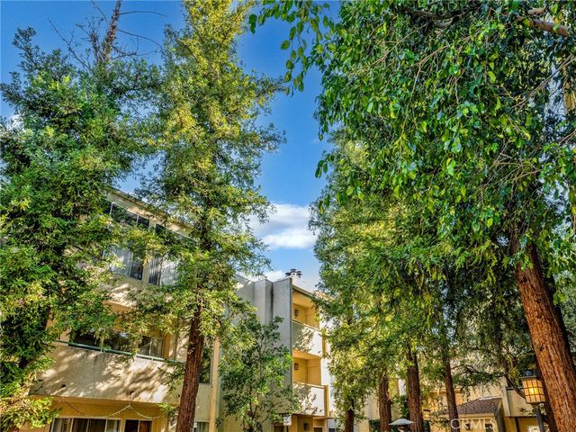 7800 Topanga Blvd. 216, Canoga Park, CA 91304