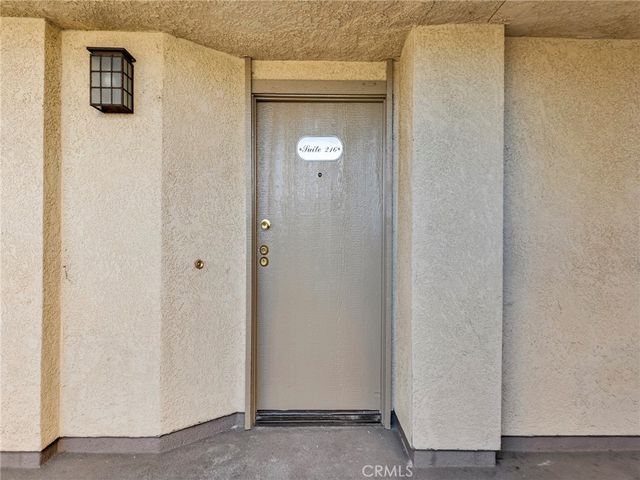 7800 Topanga Blvd. 216, Canoga Park, CA 91304